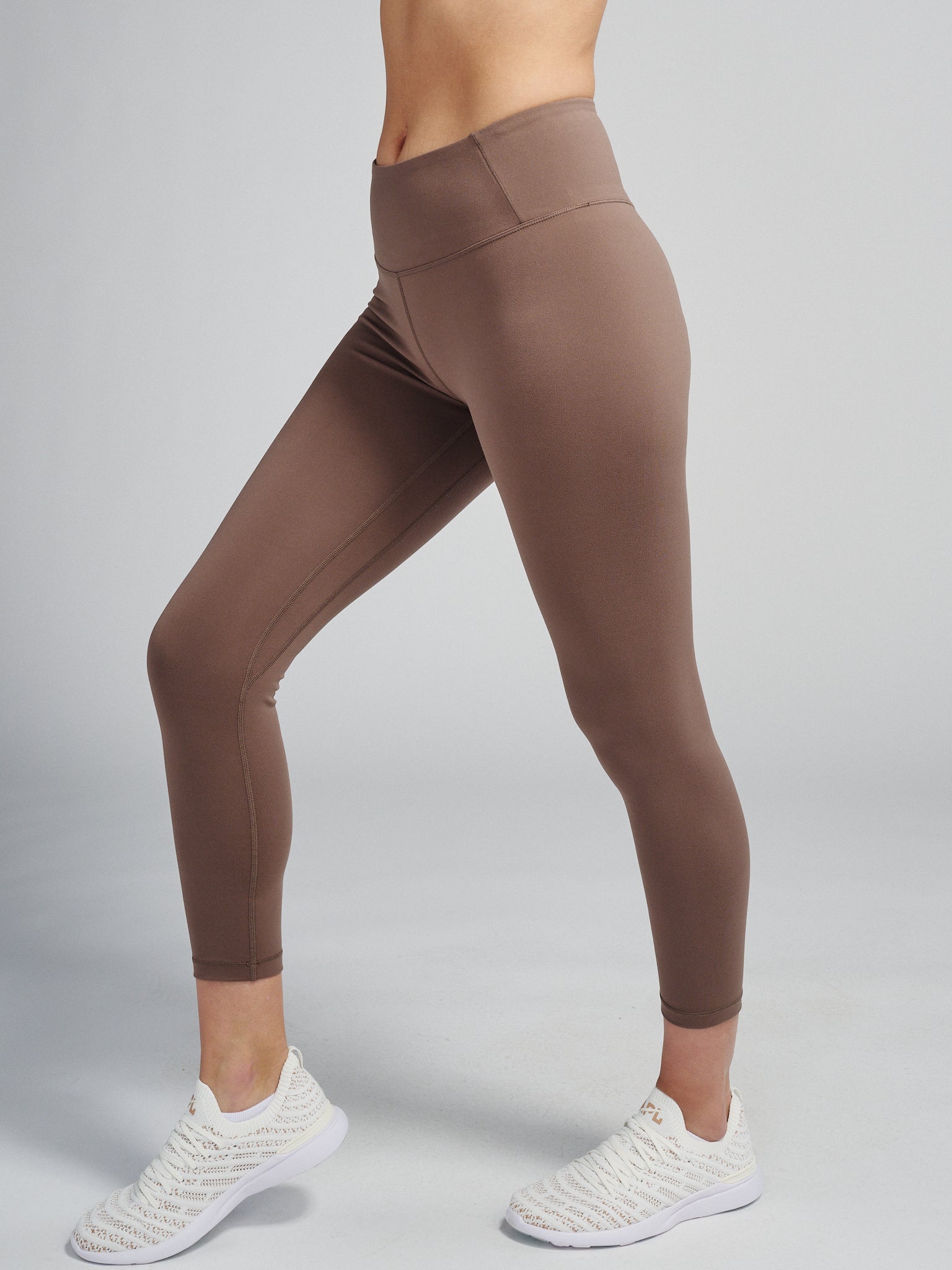 SculpTive 7/8 Pocket Tight tasc Performance (Coffee)
