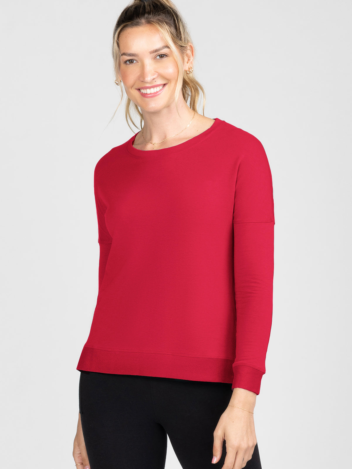 Riverwalk Sweatshirt - tasc Performance (Scarlet)