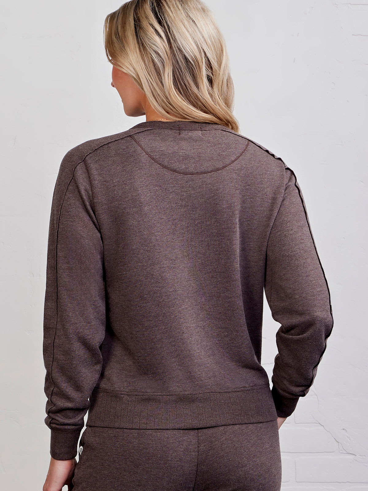 Stadium French Terry Sweatshirt W - tasc Performance (MochaHeather)