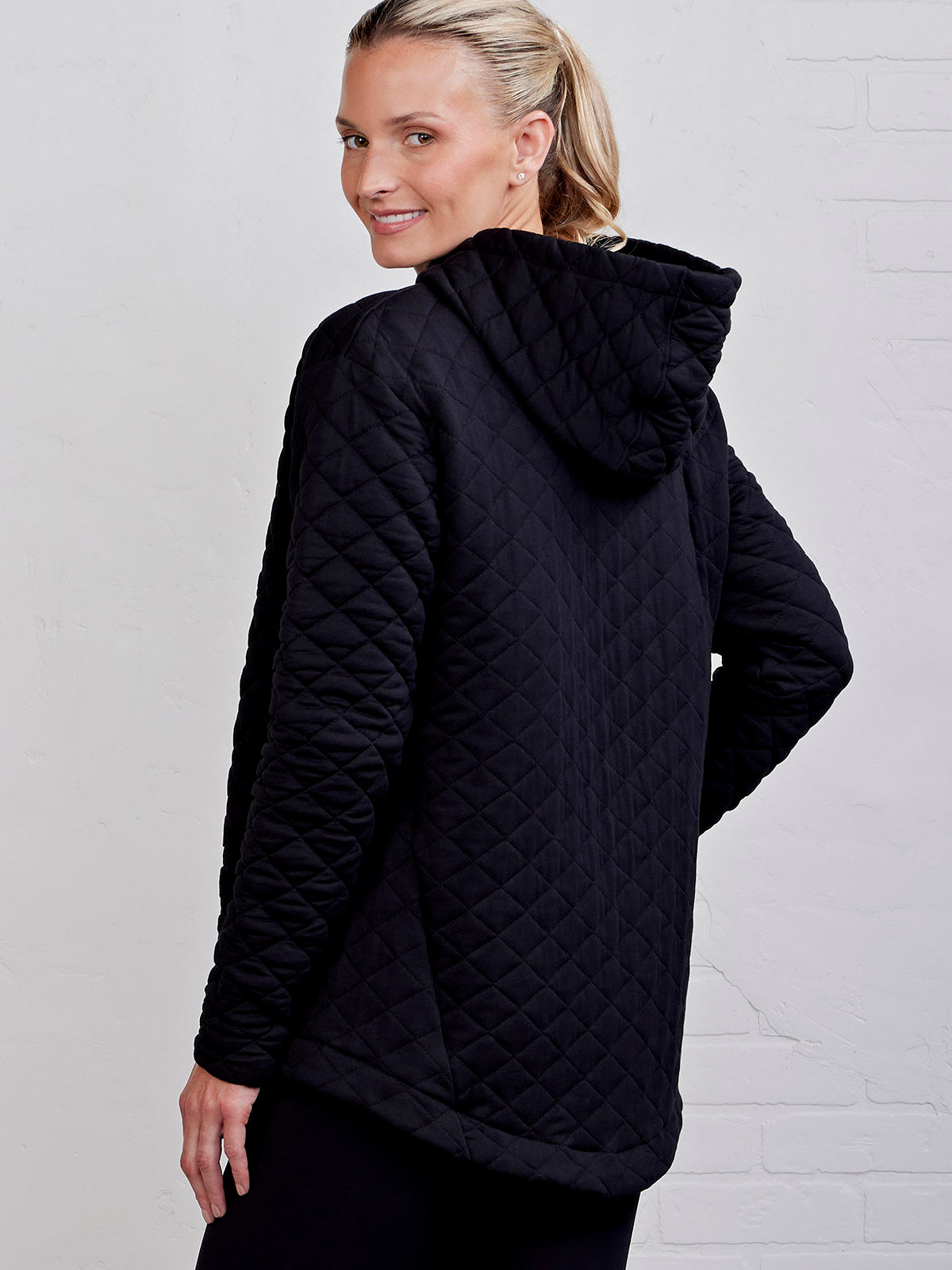 Unstoppable Soft Quilt Hooded Tunic - tasc Performance (Black)