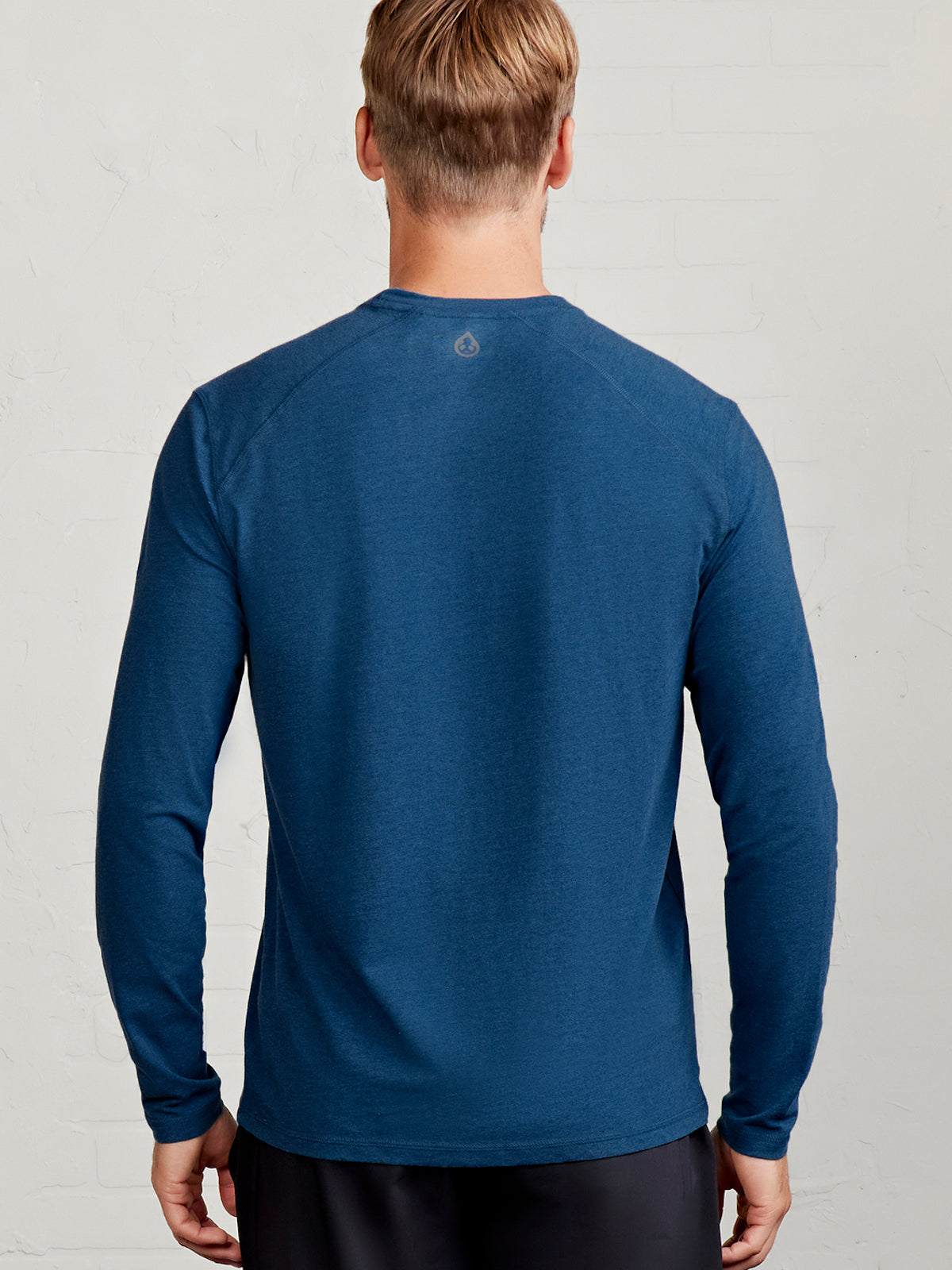 Carrollton Long Sleeve Fitness T-Shirt - tasc Performance (CavernHeather)