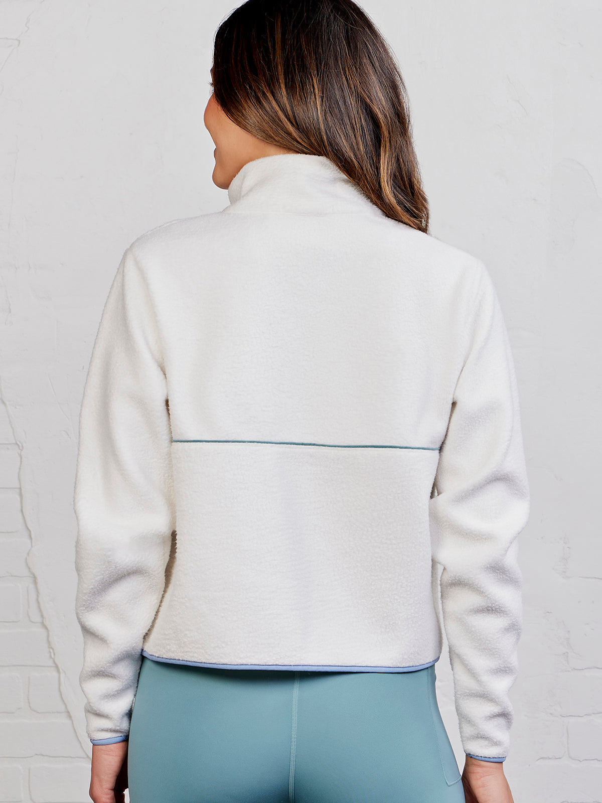 Lodge Sherpa Half Zip Pullover - tasc Performance (Coconut)