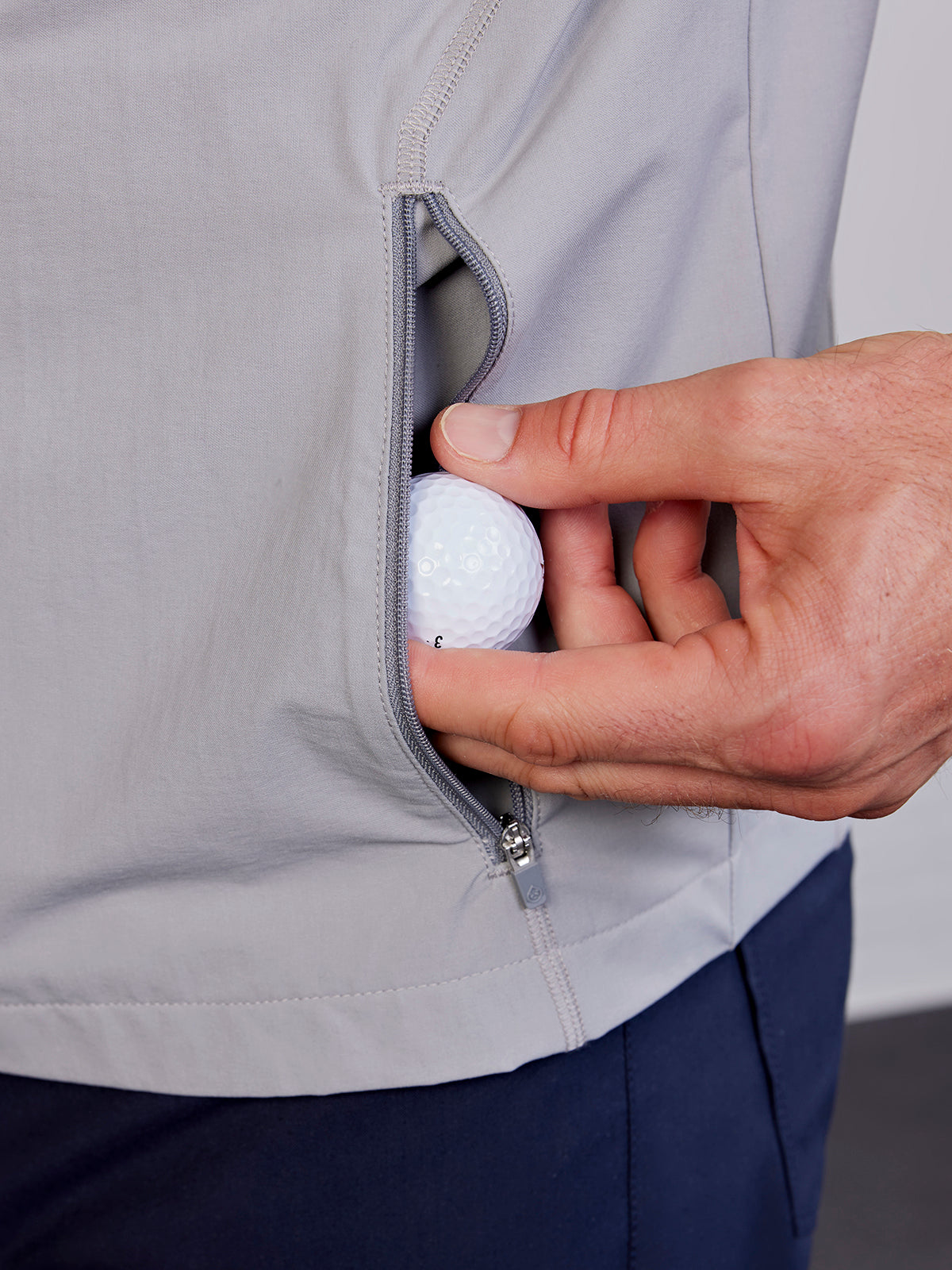 Monterey Performance Wind Jacket - tasc Performance (SharkGray)