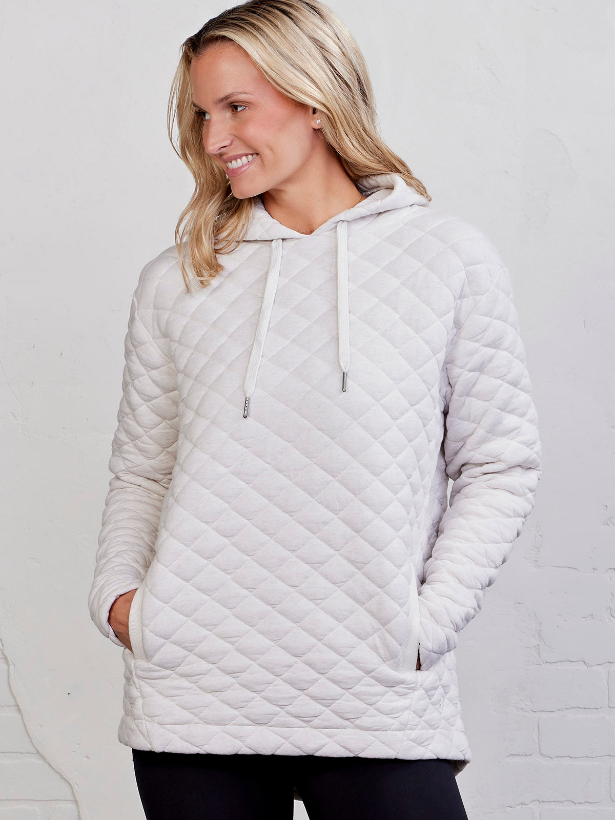 Unstoppable Soft Quilt Hooded Tunic - tasc Performance (CoconutHeather)