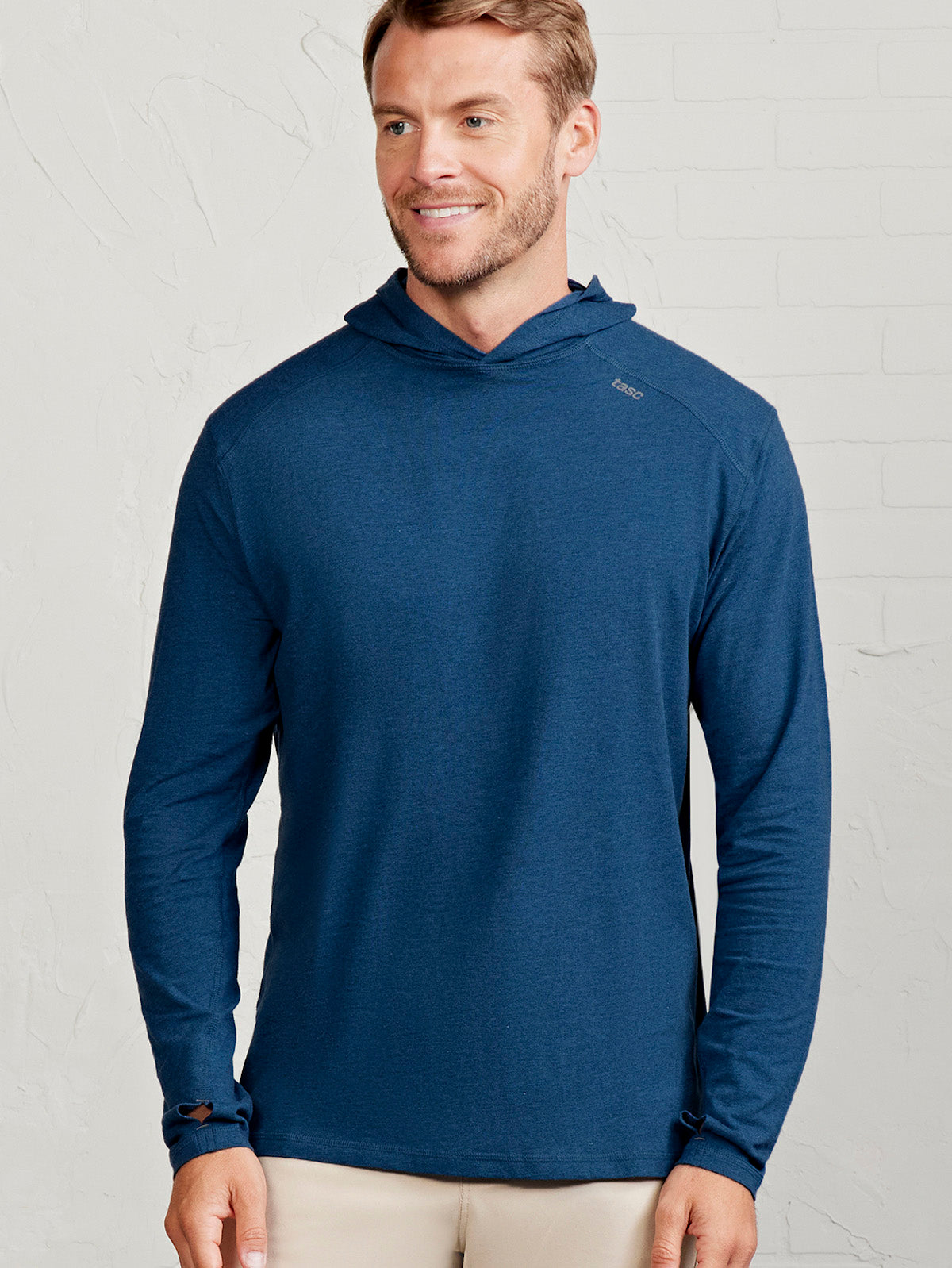 Carrollton Lightweight Hoodie - tasc Performance (CavernHeather)