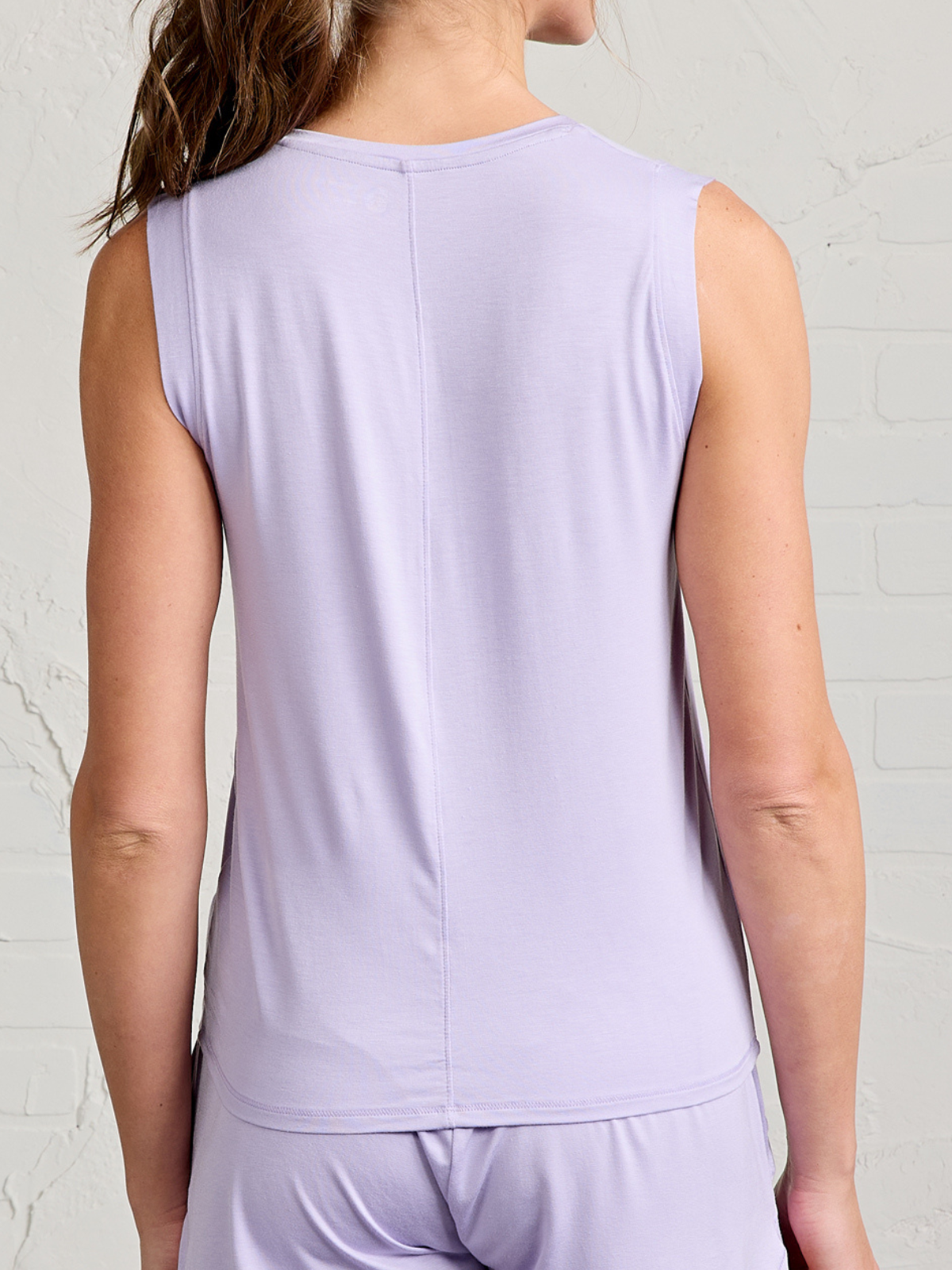 Bamboo Silk V-Neck - tasc Performance (LavenderCrystal)