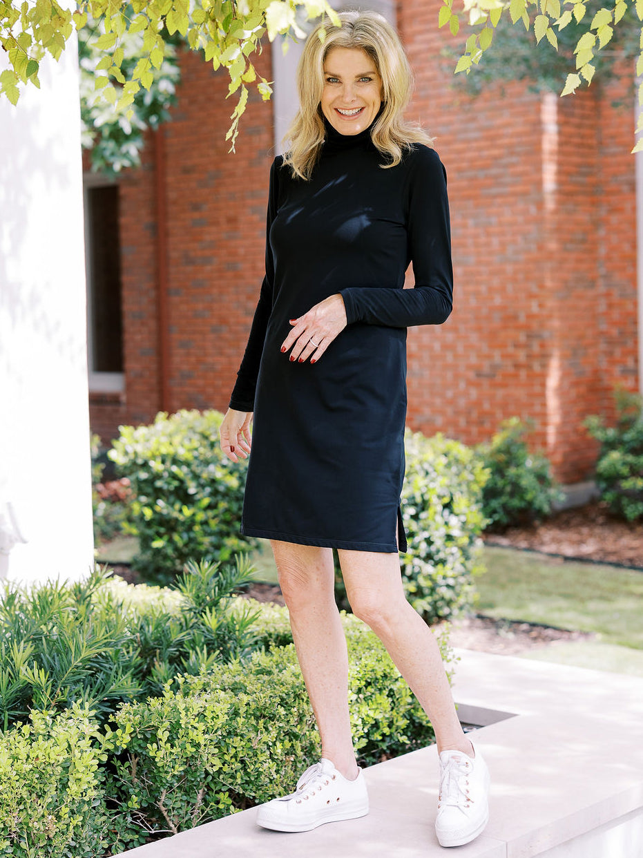 Pinnacle Turtleneck Dress tasc Performance (Black)