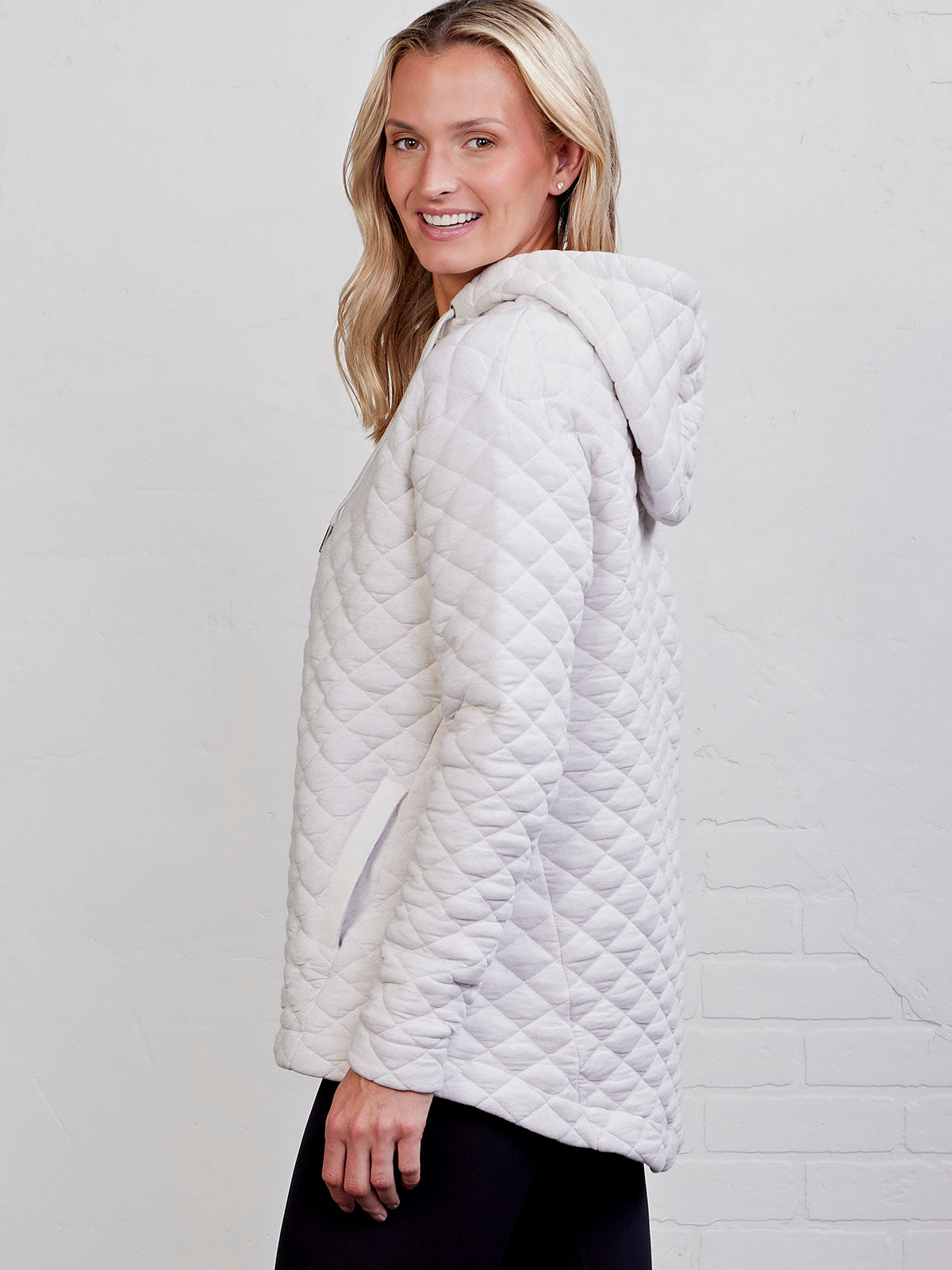 Unstoppable Soft Quilt Hooded Tunic - tasc Performance (CoconutHeather)