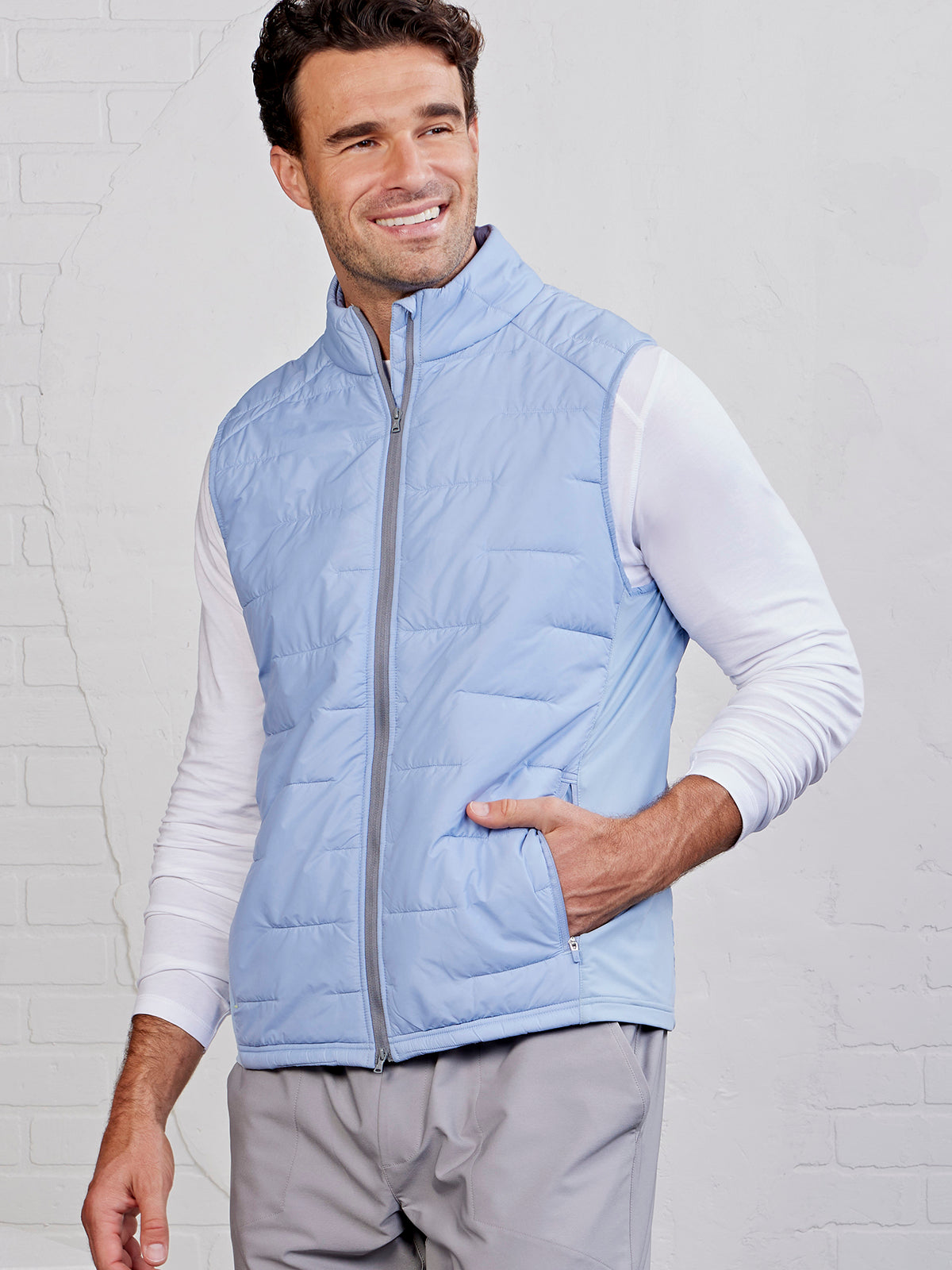 Windermere Hybrid Vest - tasc Performance (HeritageBlue)