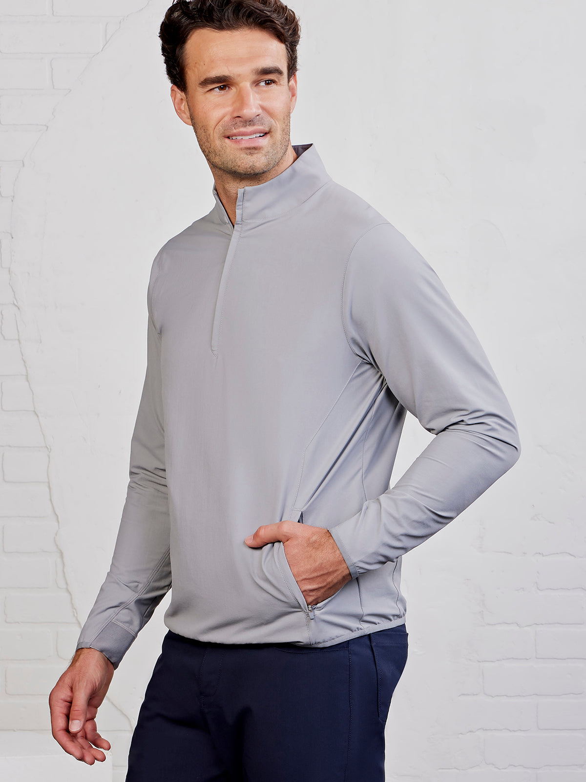 Monterey Performance Wind Quater Zip - tasc Performance (SharkGray)