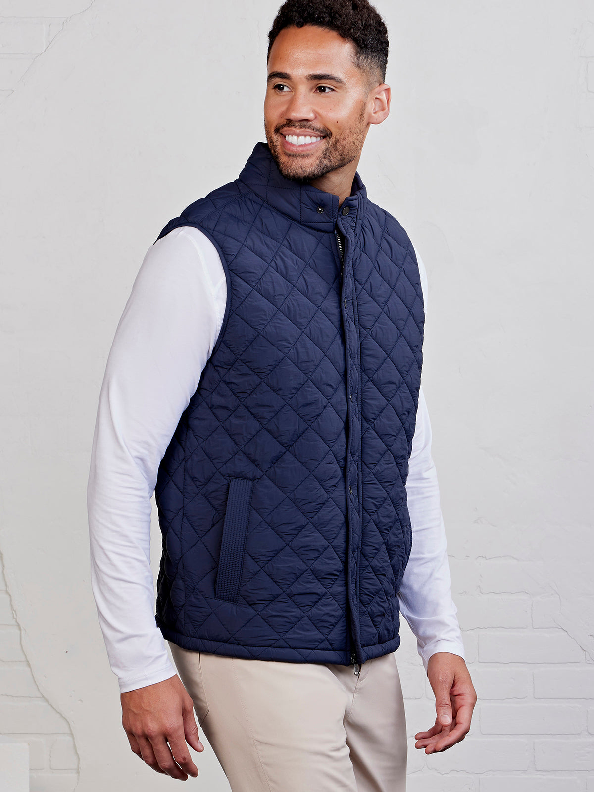 Millbrook Quilted Puffer Vest - tasc Performance (Midnight)